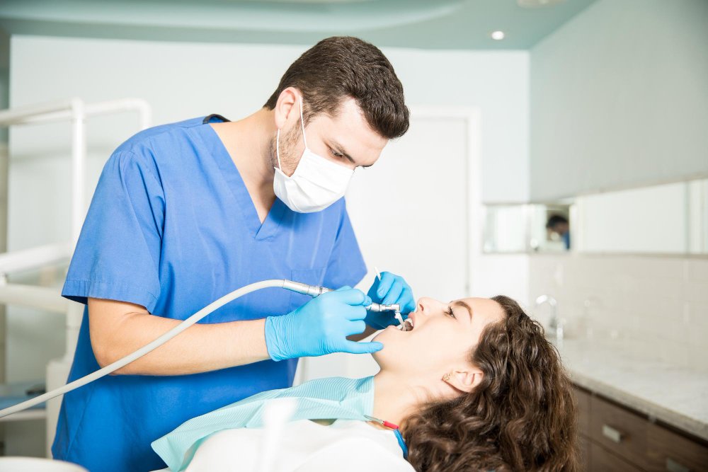 Лечение зубов под седацией в Турции — комфортная стоматология Cayra Clinic